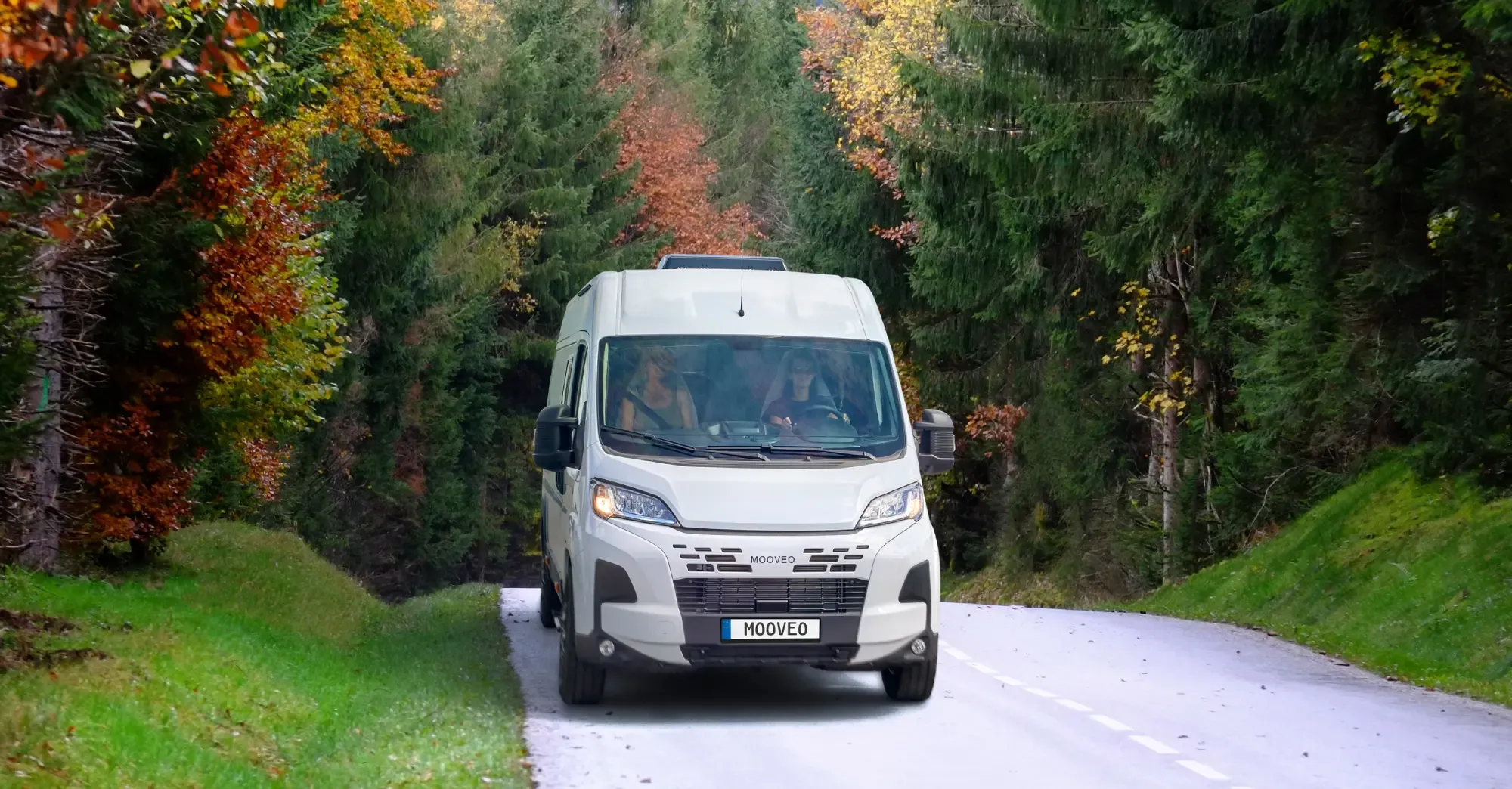 Mooveo Kastenwagen Van Élysée Line – Außenansicht mit Stehhöhe auf Fiat Ducato, Saison 2027